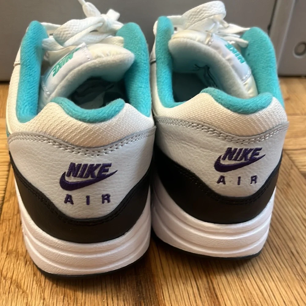 Air Max 1 - Picture 3 of 6